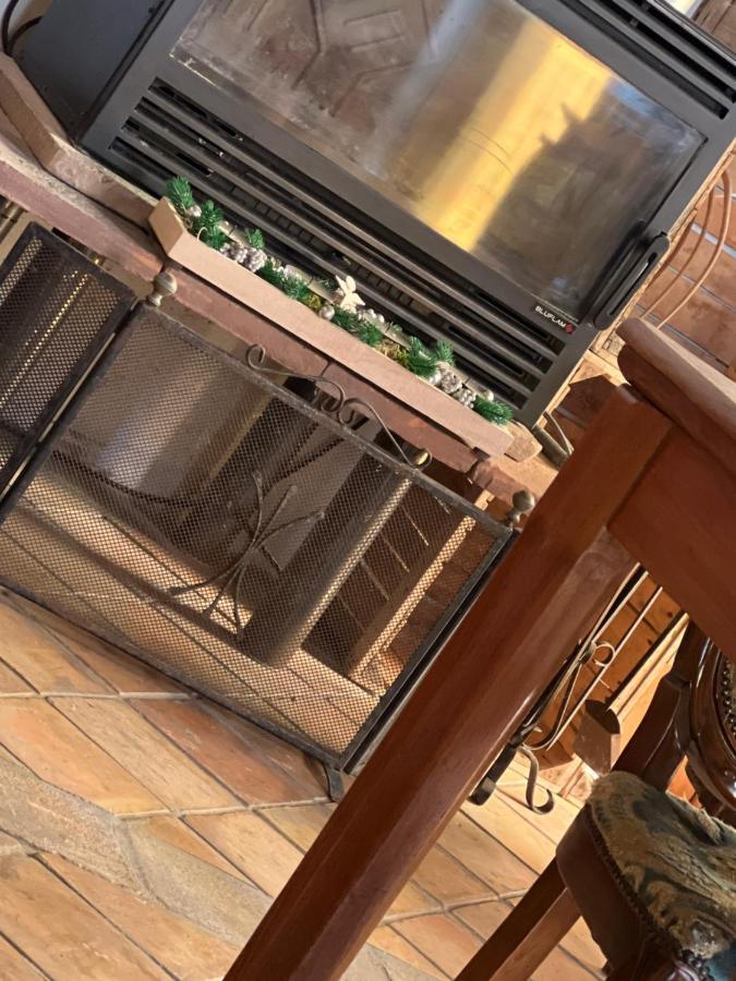 La Frasca Bed & Breakfast Coltaro Екстериор снимка