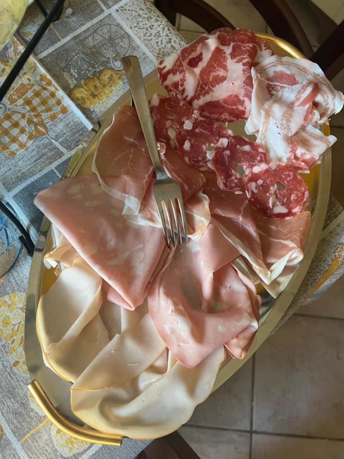 La Frasca Bed & Breakfast Coltaro Екстериор снимка