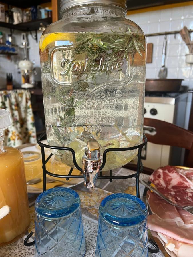 La Frasca Bed & Breakfast Coltaro Екстериор снимка