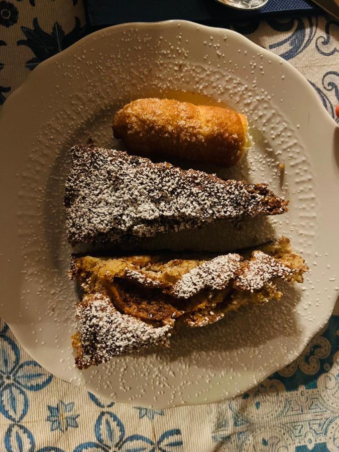 La Frasca Bed & Breakfast Coltaro Екстериор снимка